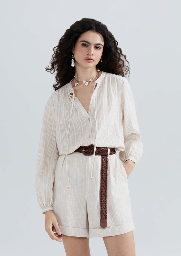 Blusa Bata Feminina Manga Longa Listrada - Bege XP