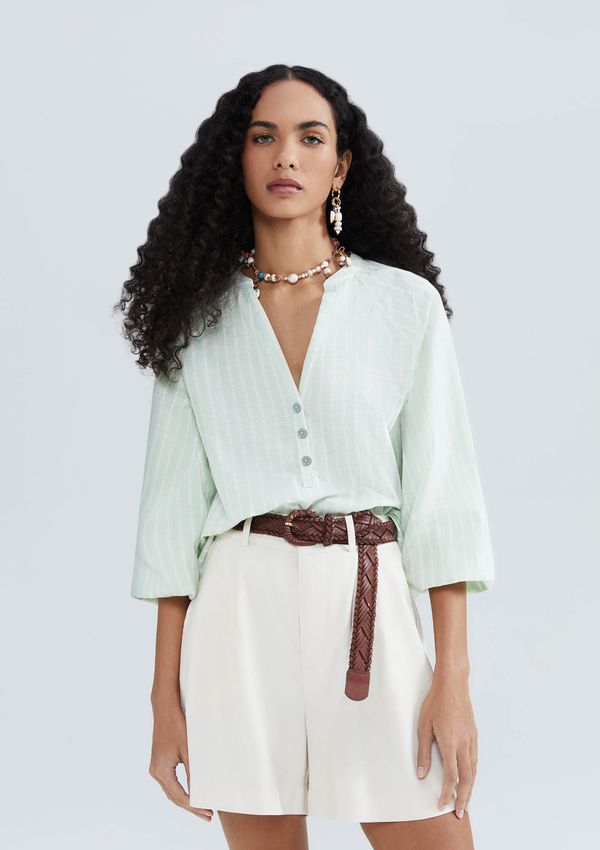 Blusa Feminina Listrada Manga 7/8 Com Botões - Verde G