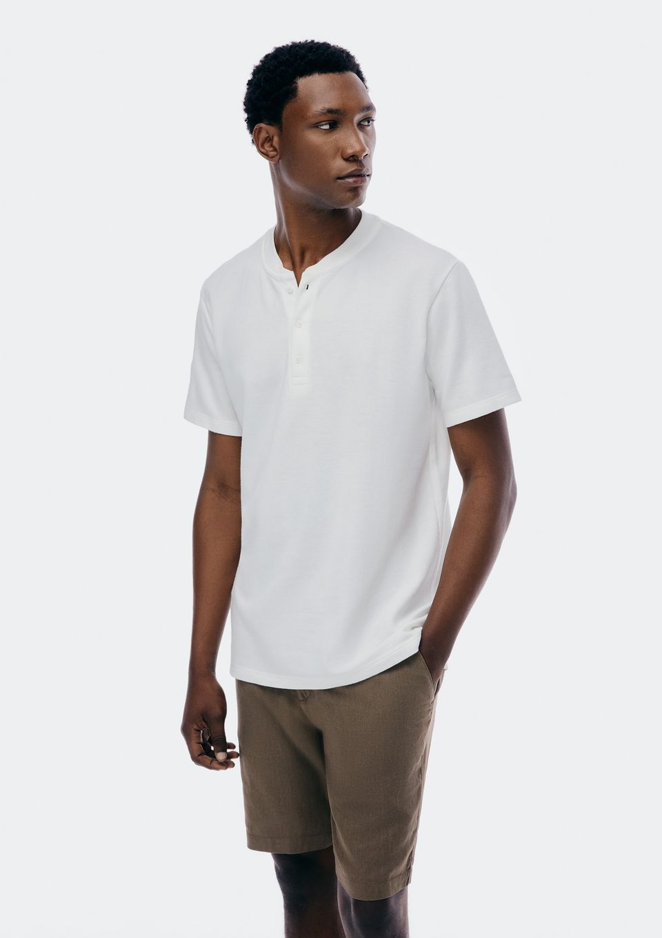 Camiseta Básica Henley Masculina Texturizada - Off White