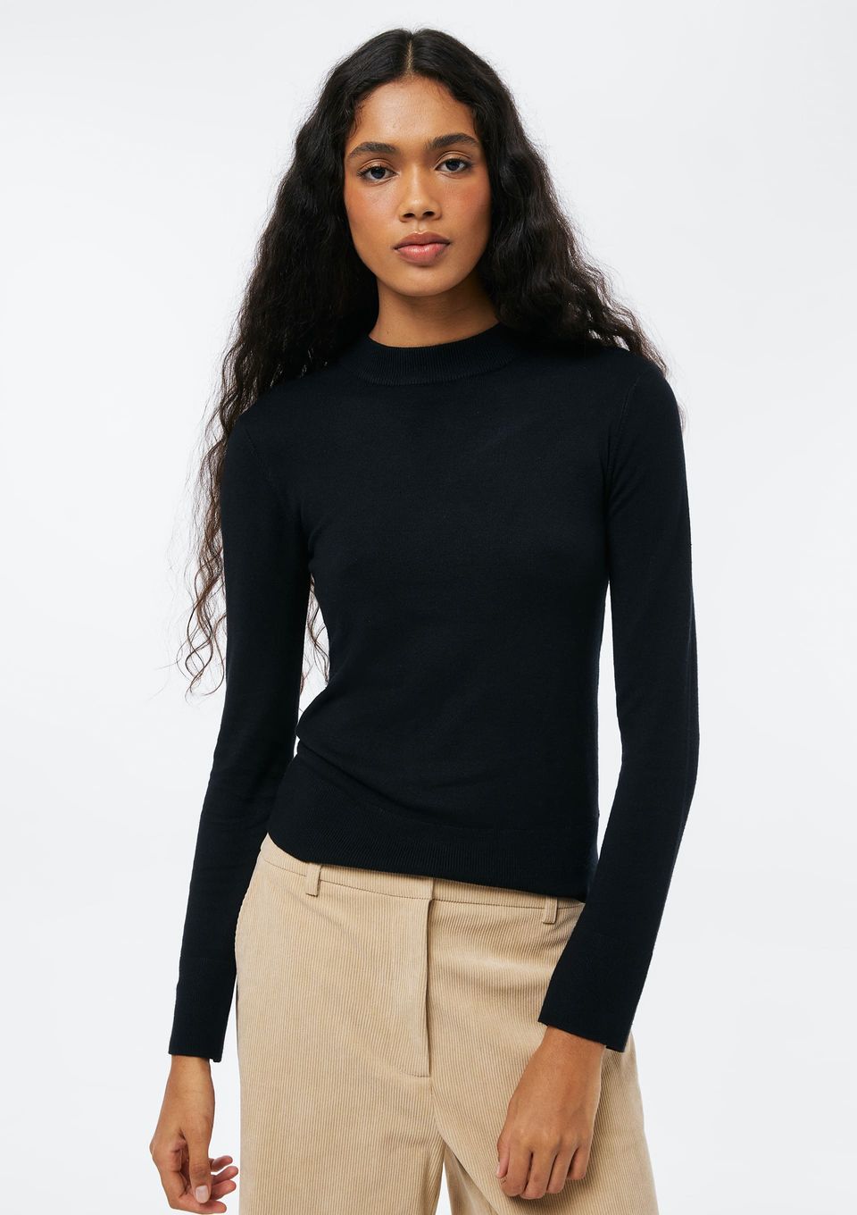 Blusa Feminina Manga Longa Slim Gola Alta - Preto