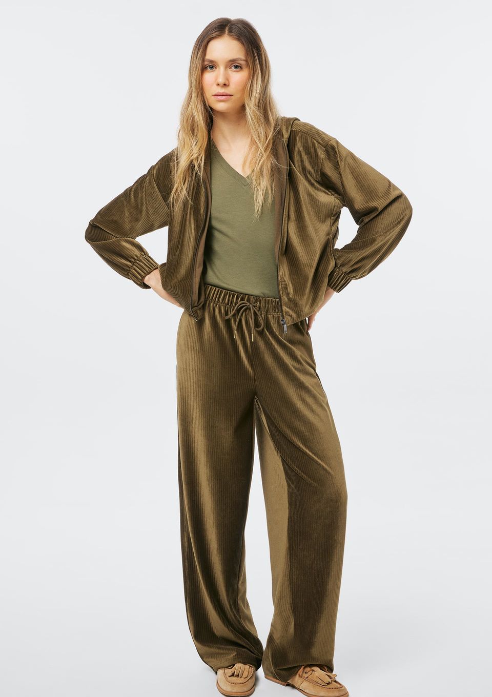 Calça Feminina em Veludo - Verde