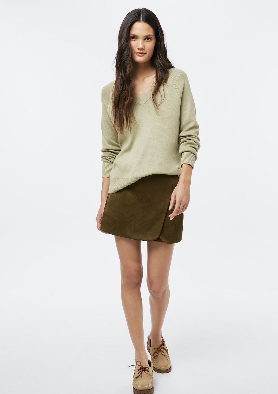 Shorts Saia Transpassado em Suede - Verde