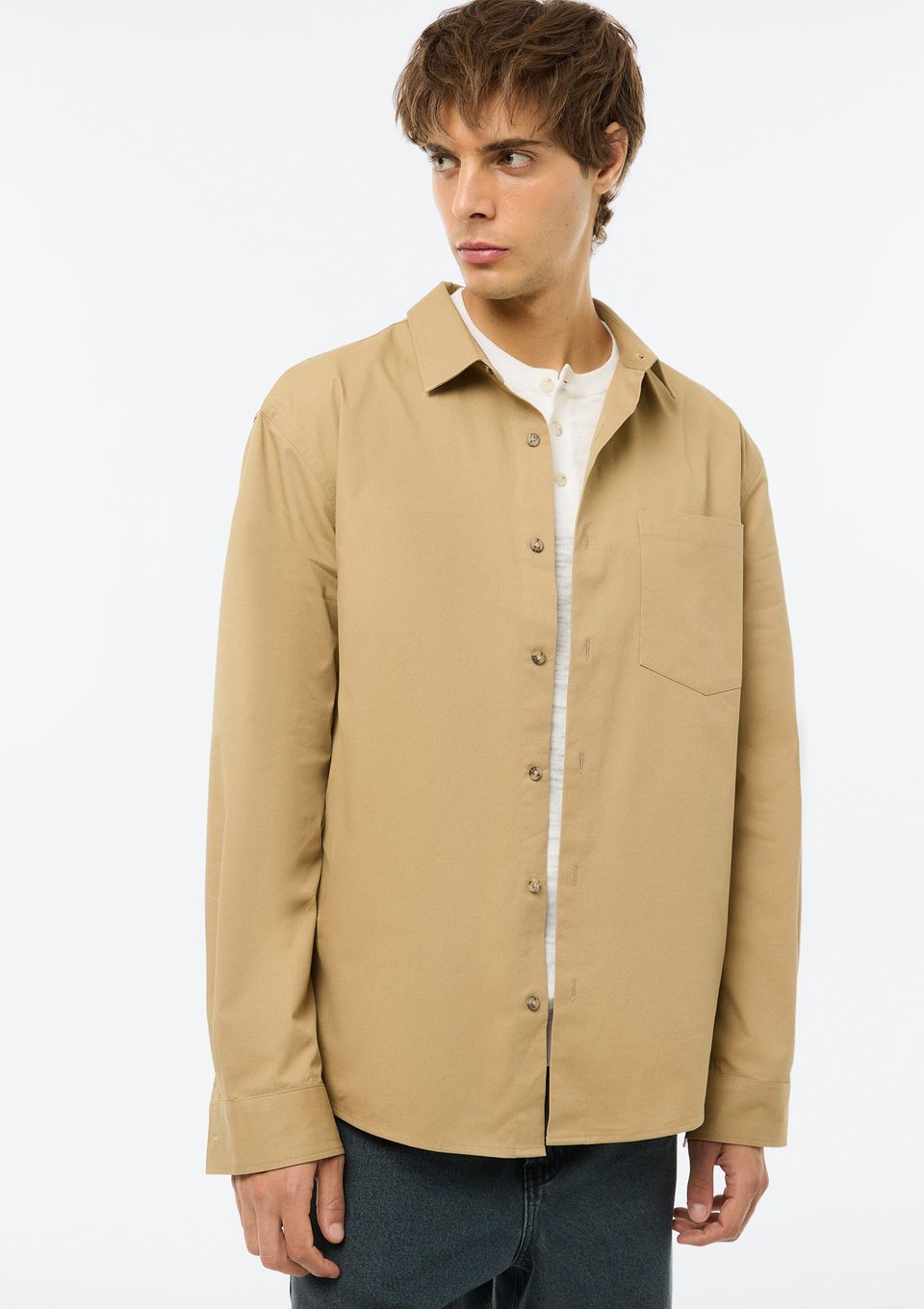 Camisa Masculina Comfort em Sarja - Bege