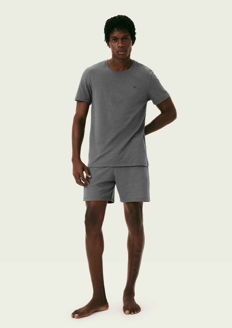 Pijama Curto Masculino com Bordado - Cinza