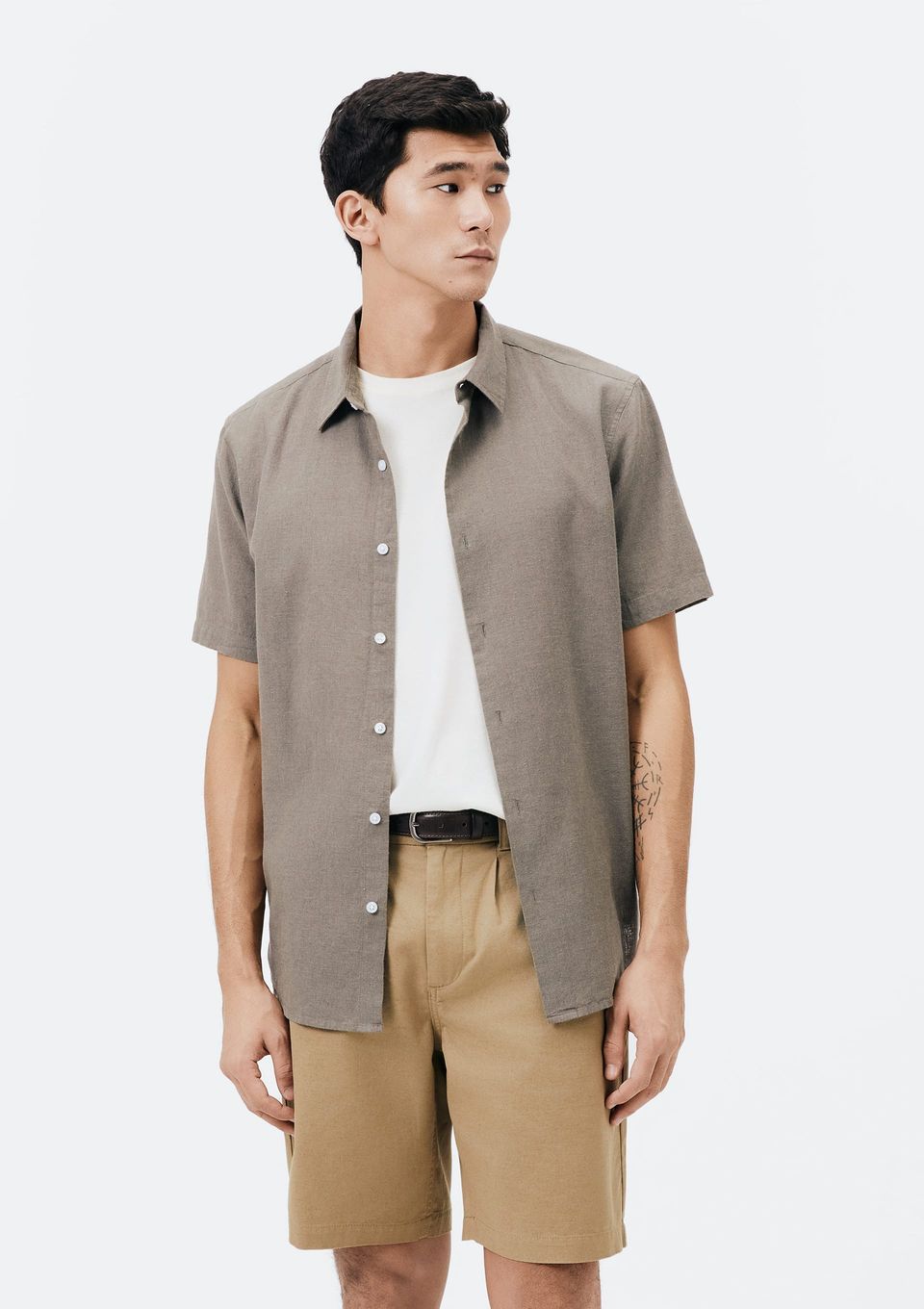 Camisa Masculina Manga Curta Slim com Linho - Cinza