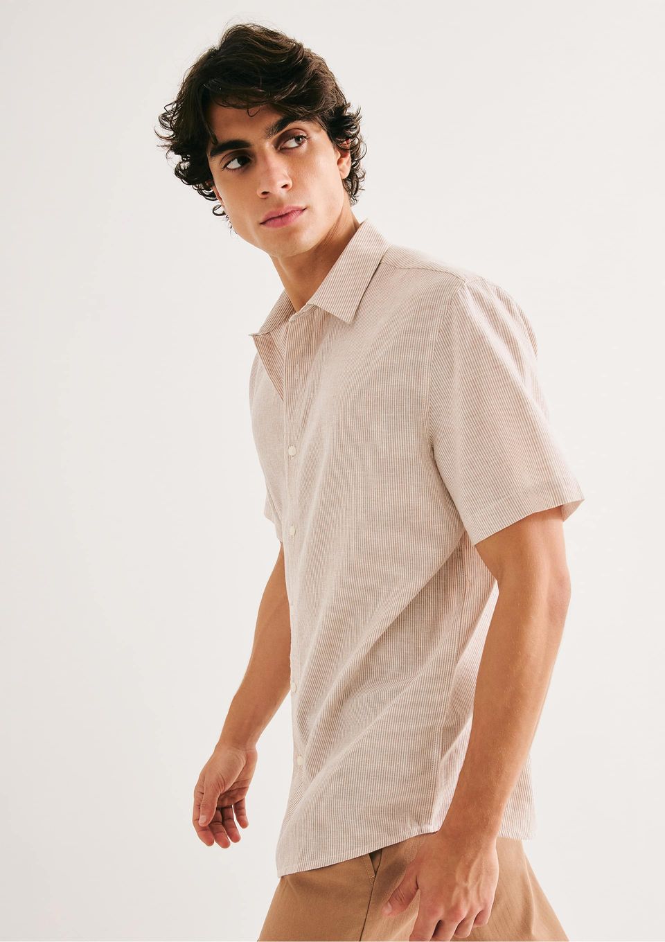 Camisa Masculina Manga Curta Fio Tinto Listrada em Linho - Creme
