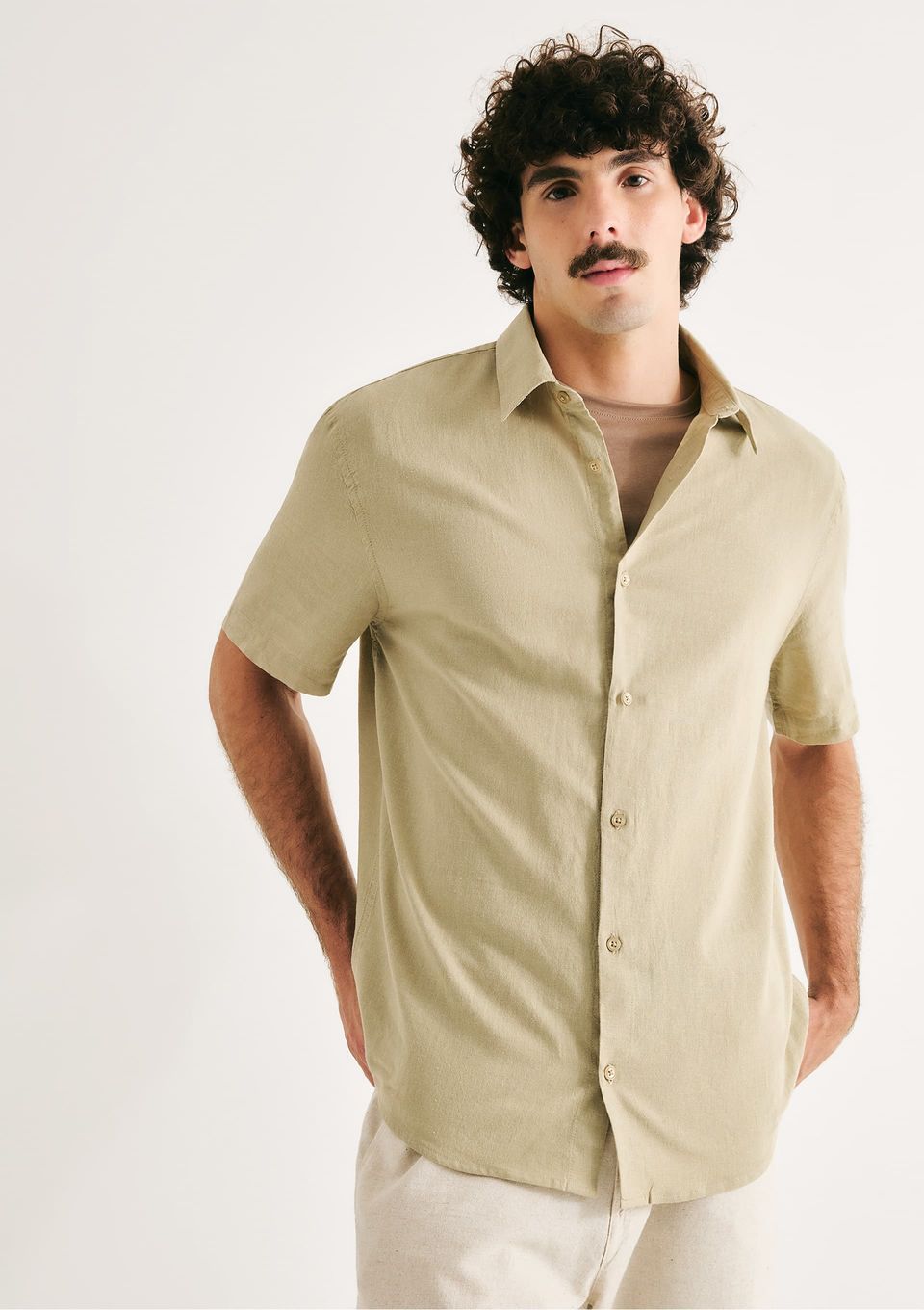 Camisa Masculina Manga Curta Slim com Linho - Verde
