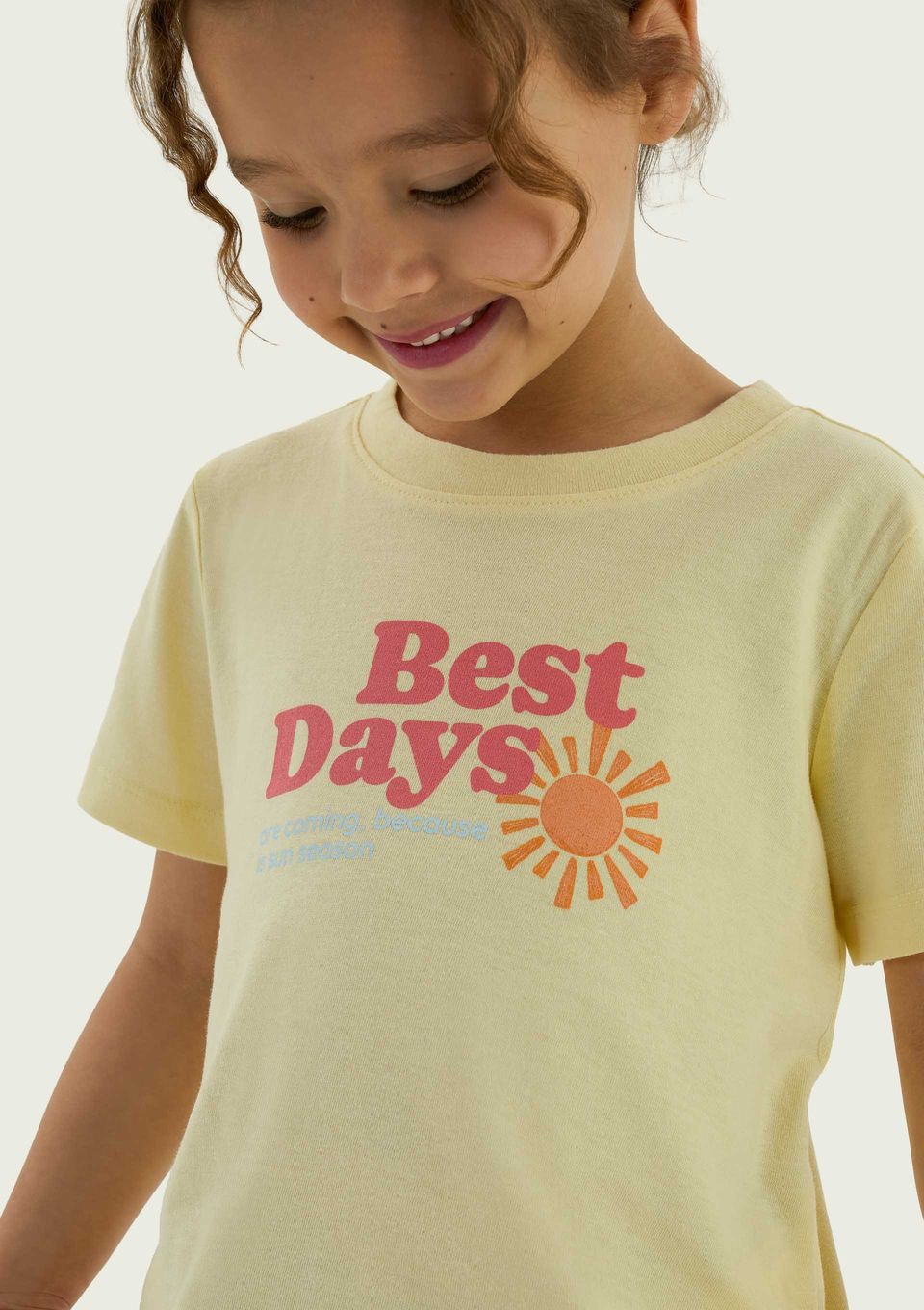 Blusa Infantil Menina Manga Curta com Estampa - Amarelo