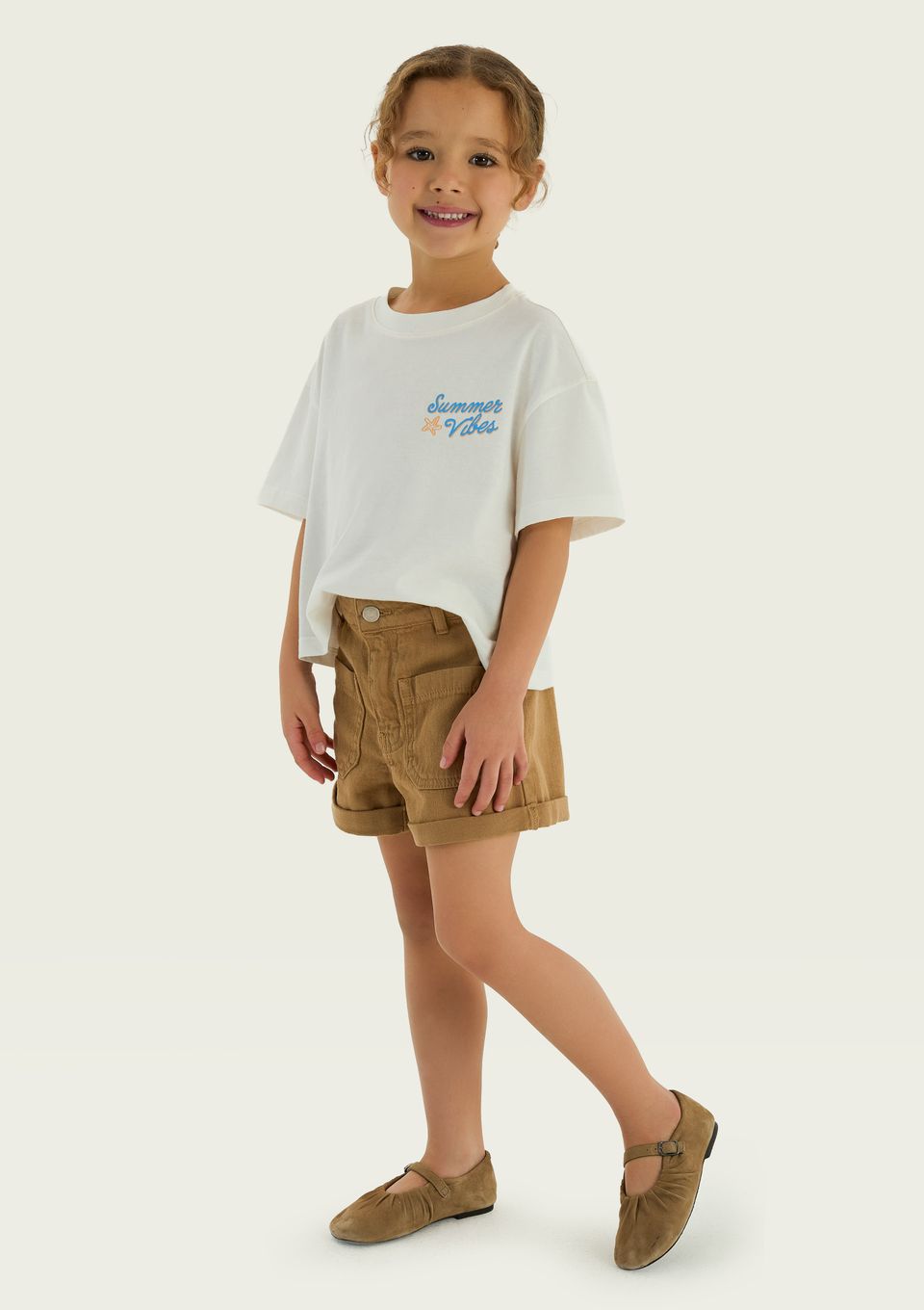 Shorts Infantil Menina em Sarja - Marrom