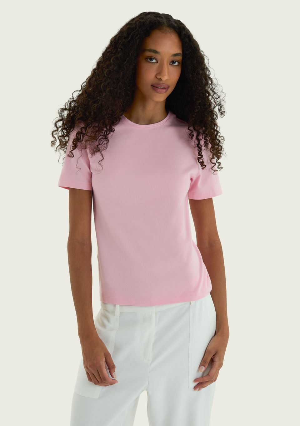 Camiseta Feminina Manga Curta em Malha - Rosa