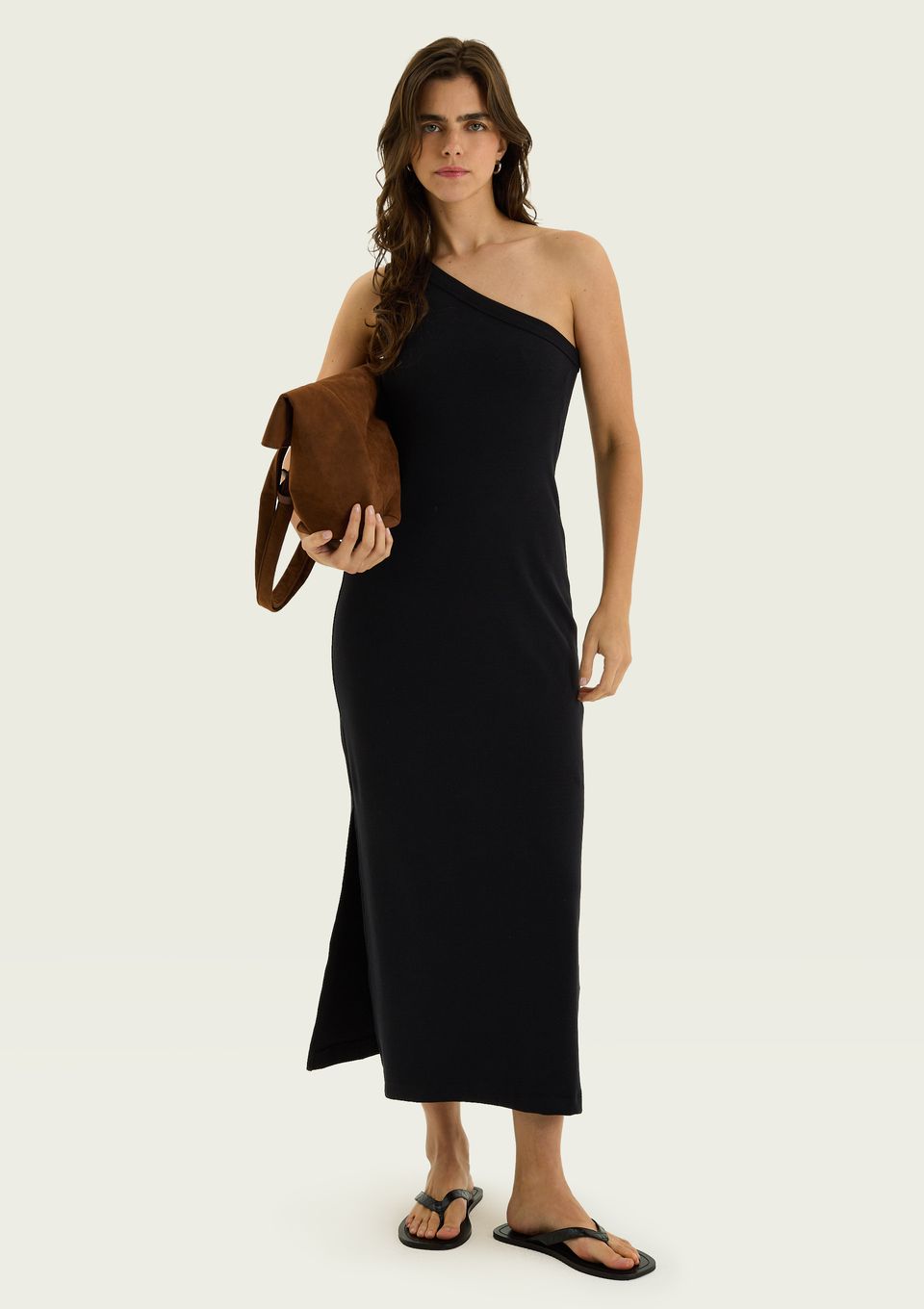 Vestido Midi Um Ombro Só em Ribana Ultrasoft - Preto