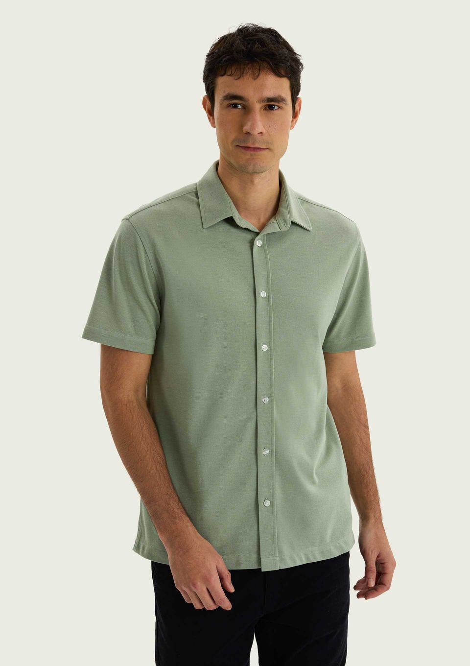 Camisa Masculina Manga Curta em Piquet - Verde