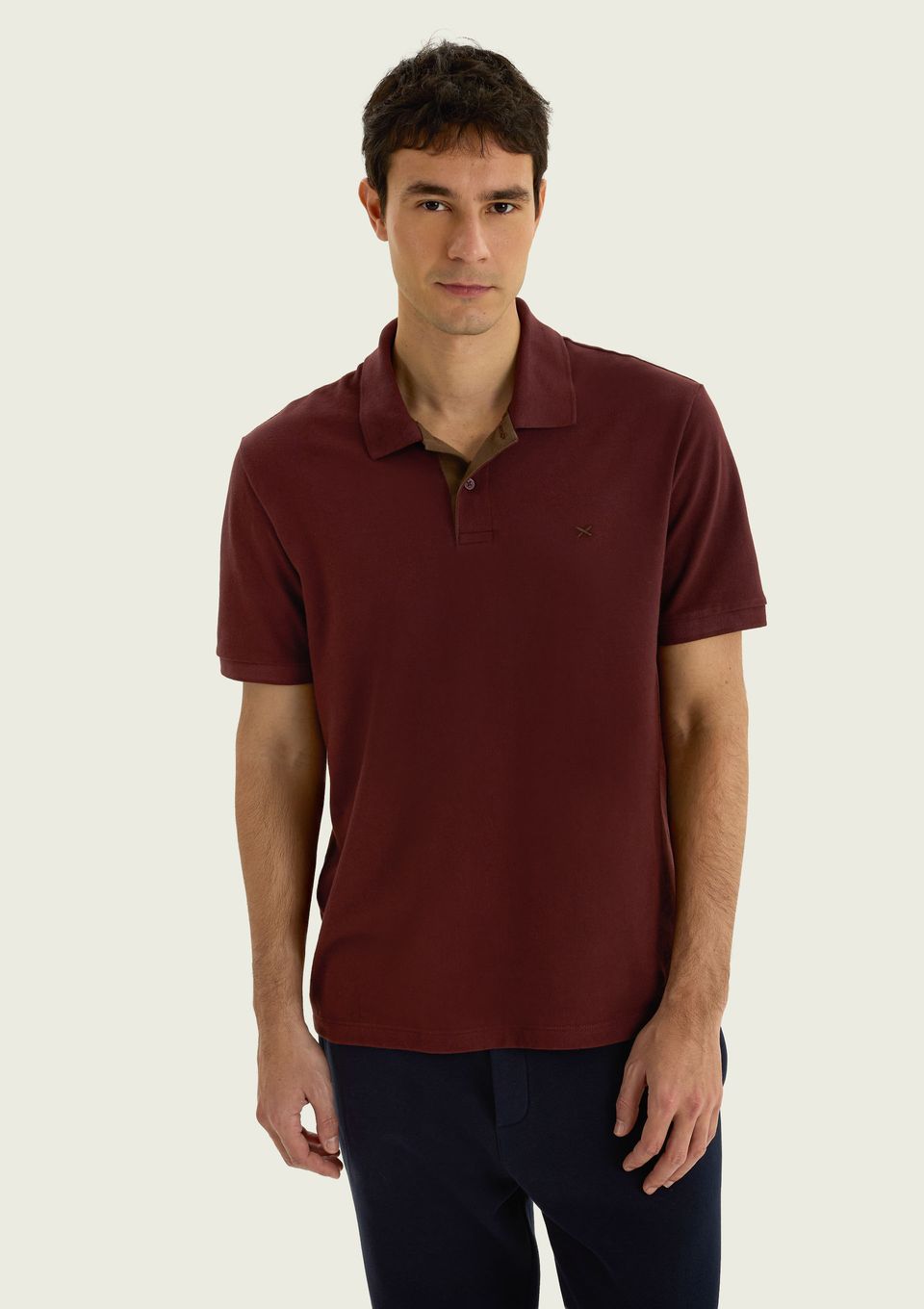 Camisa Polo Básica Masculina em Piquet com Bordado - Vinho