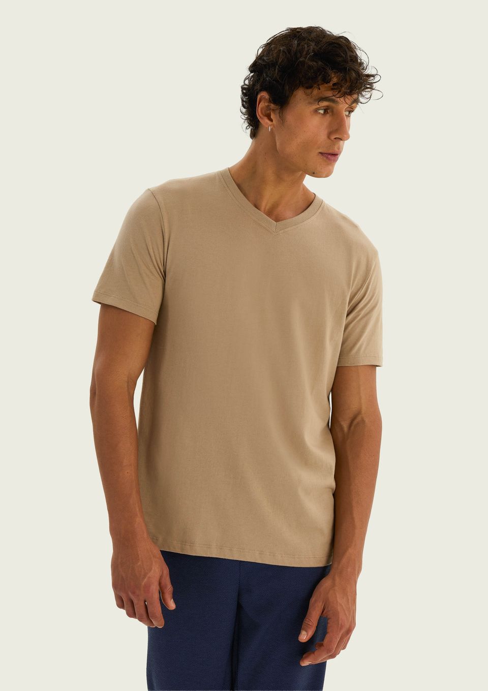 Camiseta Básica Masculina Manga Curta Gola V World - Bege