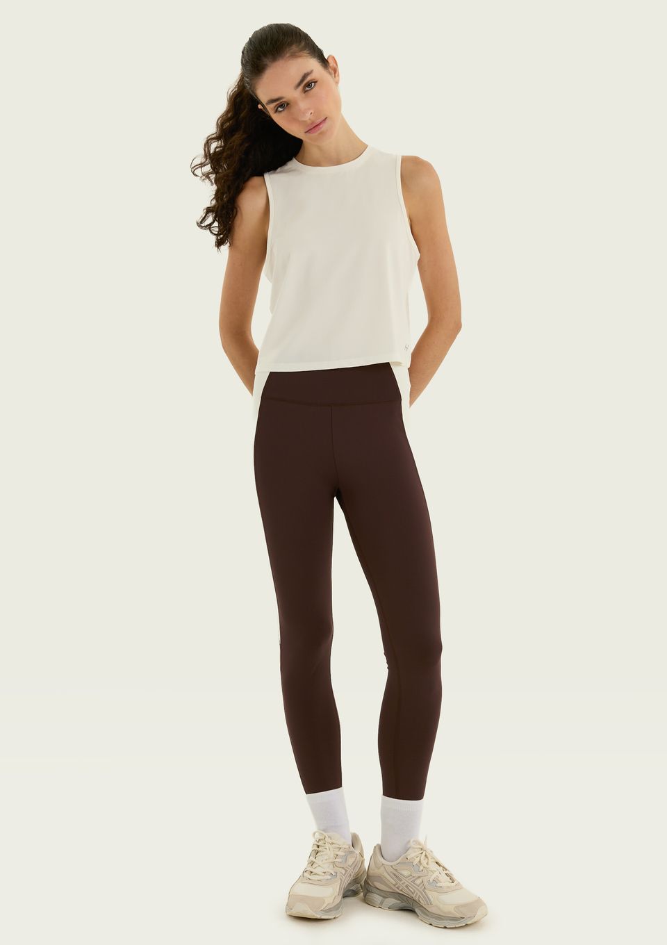 Calca Legging Esportiva Feminina com Recorte - Marrom