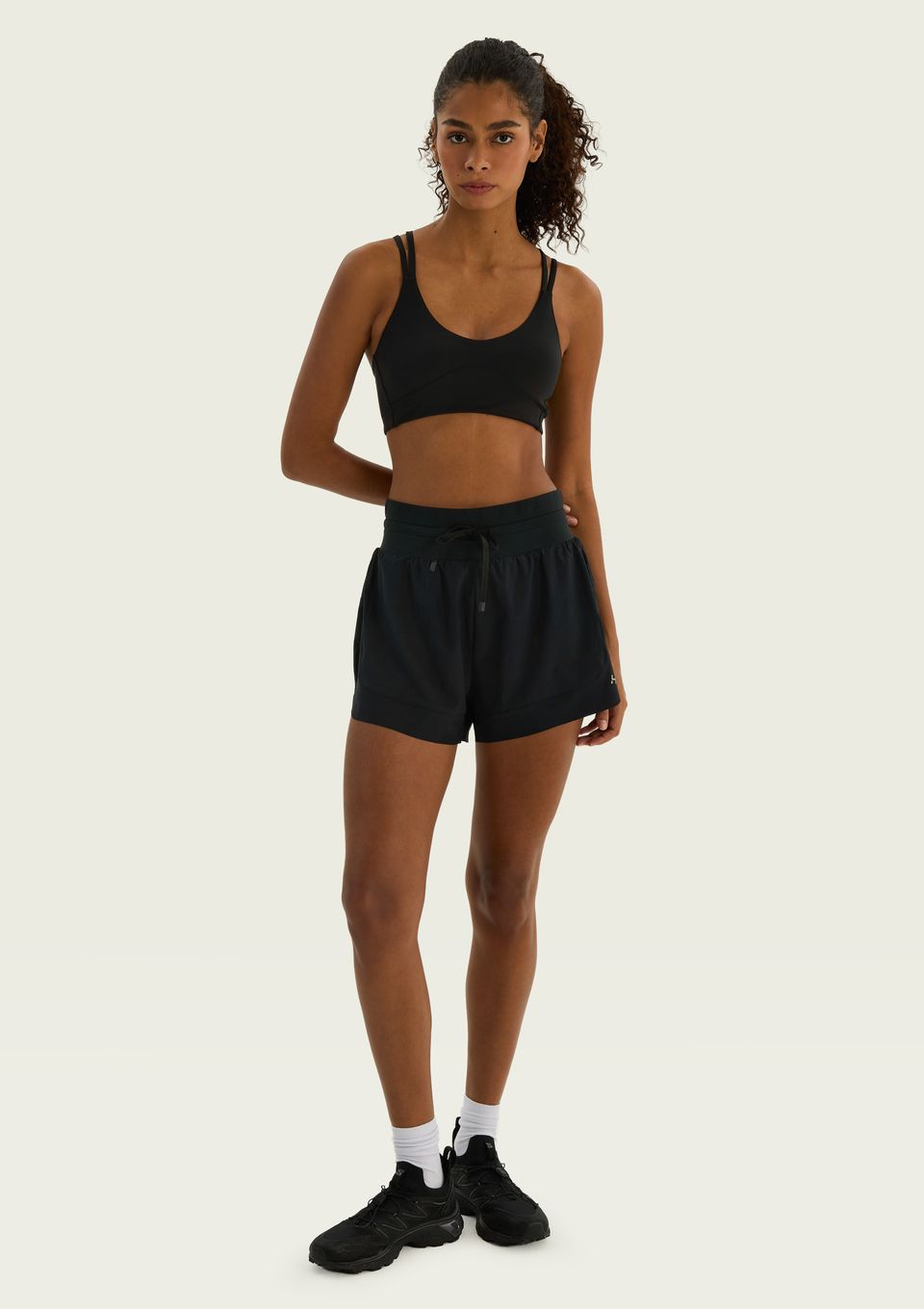 Shorts Esportivo Feminino Duplo - Preto