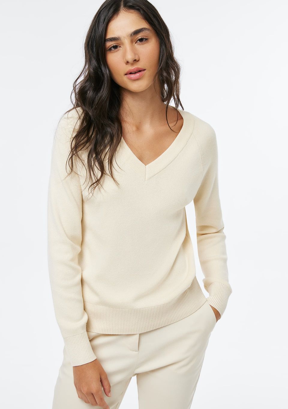 Blusão Feminino Decote V em Tricô - Off White