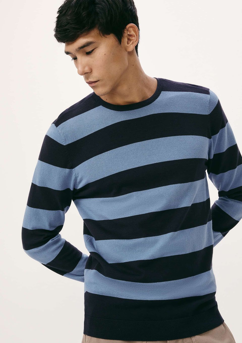 Blusão Básico Masculino Listrado em Tricô - Azul