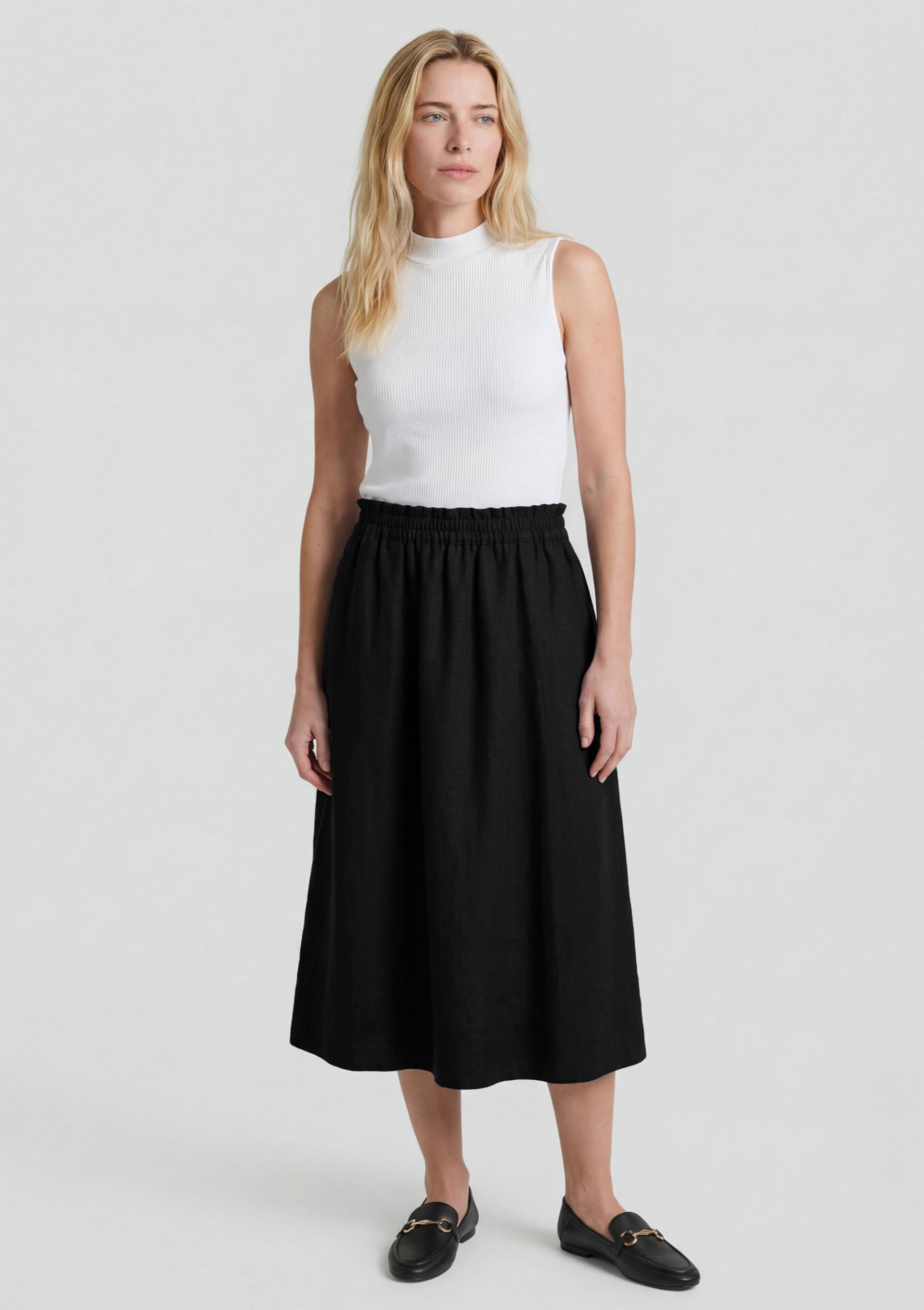 Saia Midi Godê Em Tricoline - Preto