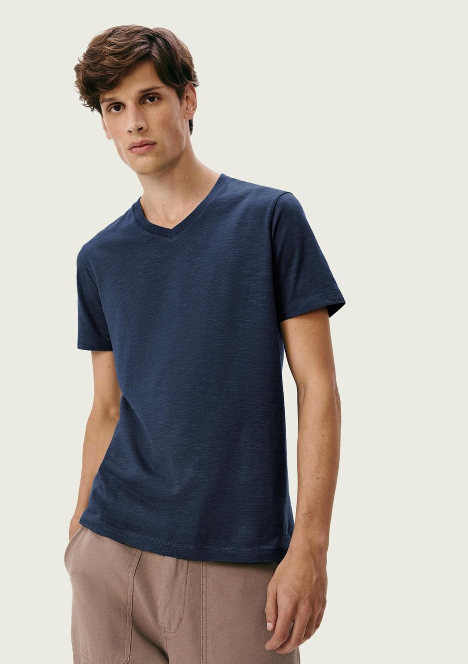 Camiseta Básica Masculina Slim Gola V em Malha Flamê - Azul