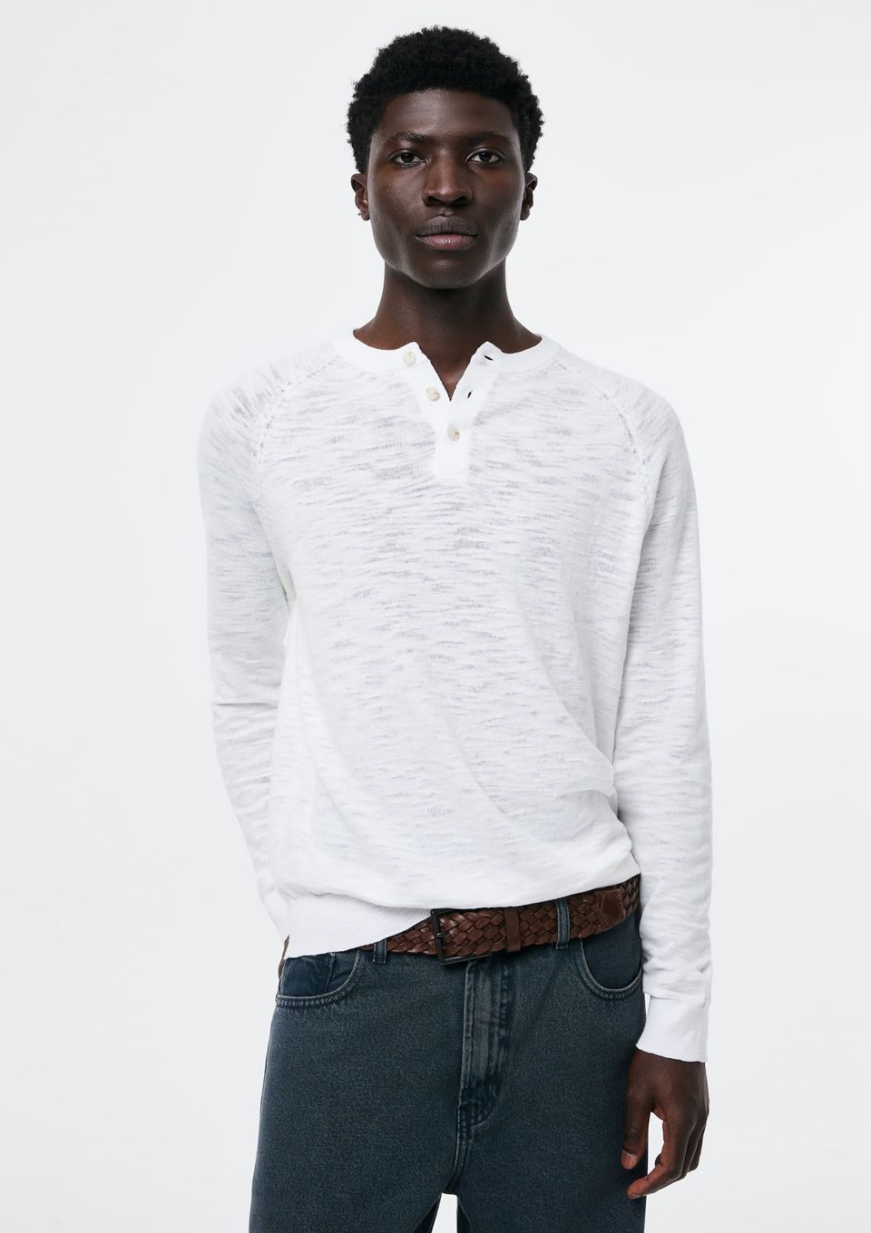 Camisa Masculina Henley Manga Longa em Tricô - Off White