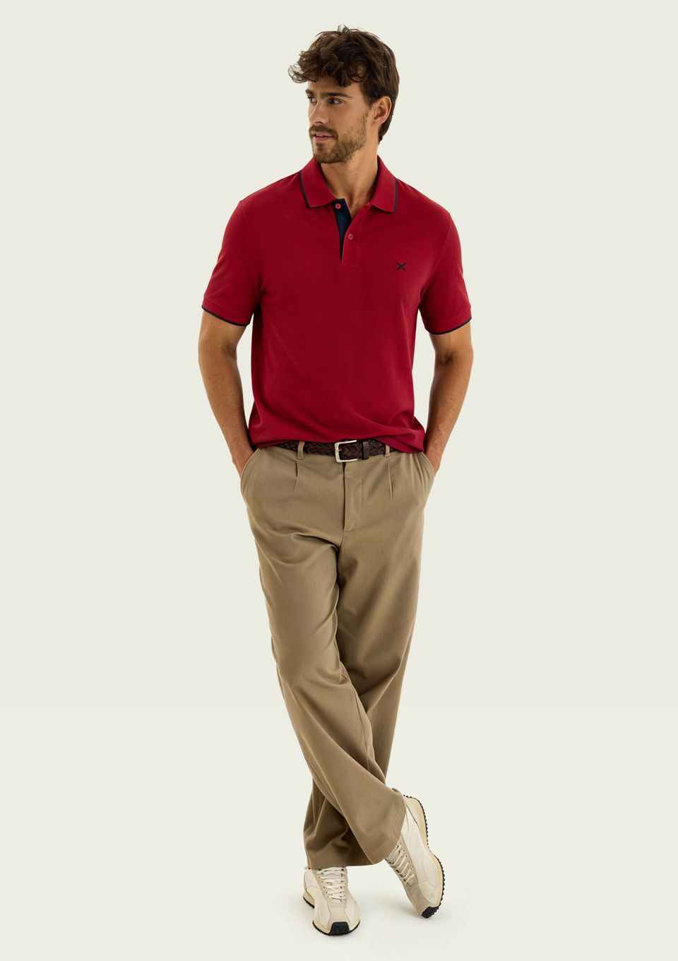 Camisa Polo Básica Masculina em Piquet com Bordado - Vermelho