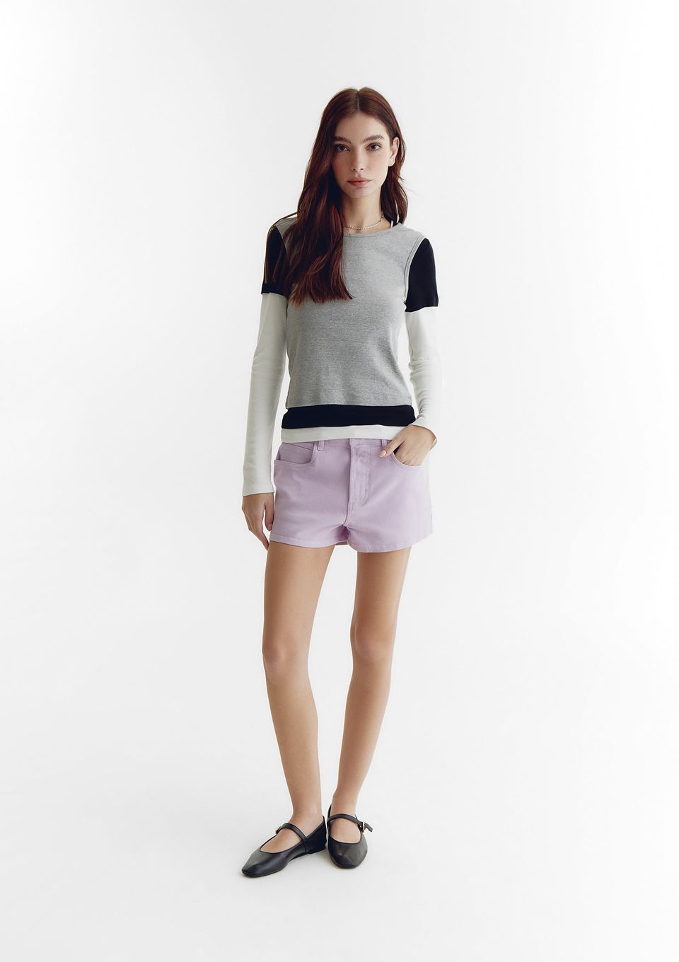 Shorts Feminino Cintura Média em Sarja - Lilás