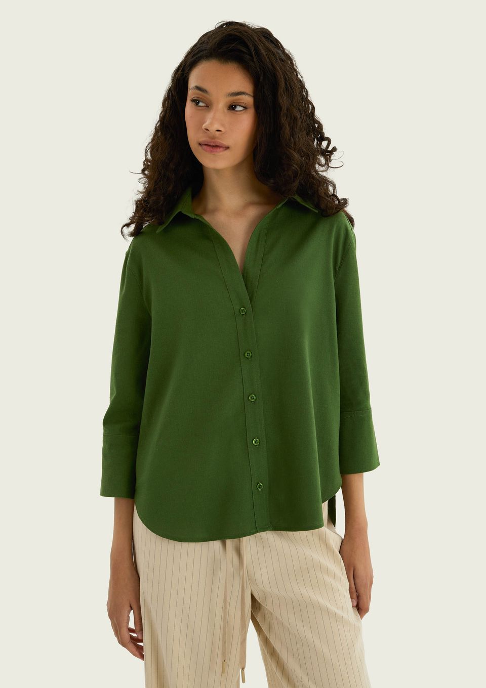 Camisa Feminina Manga 7/8 com Linho - Verde