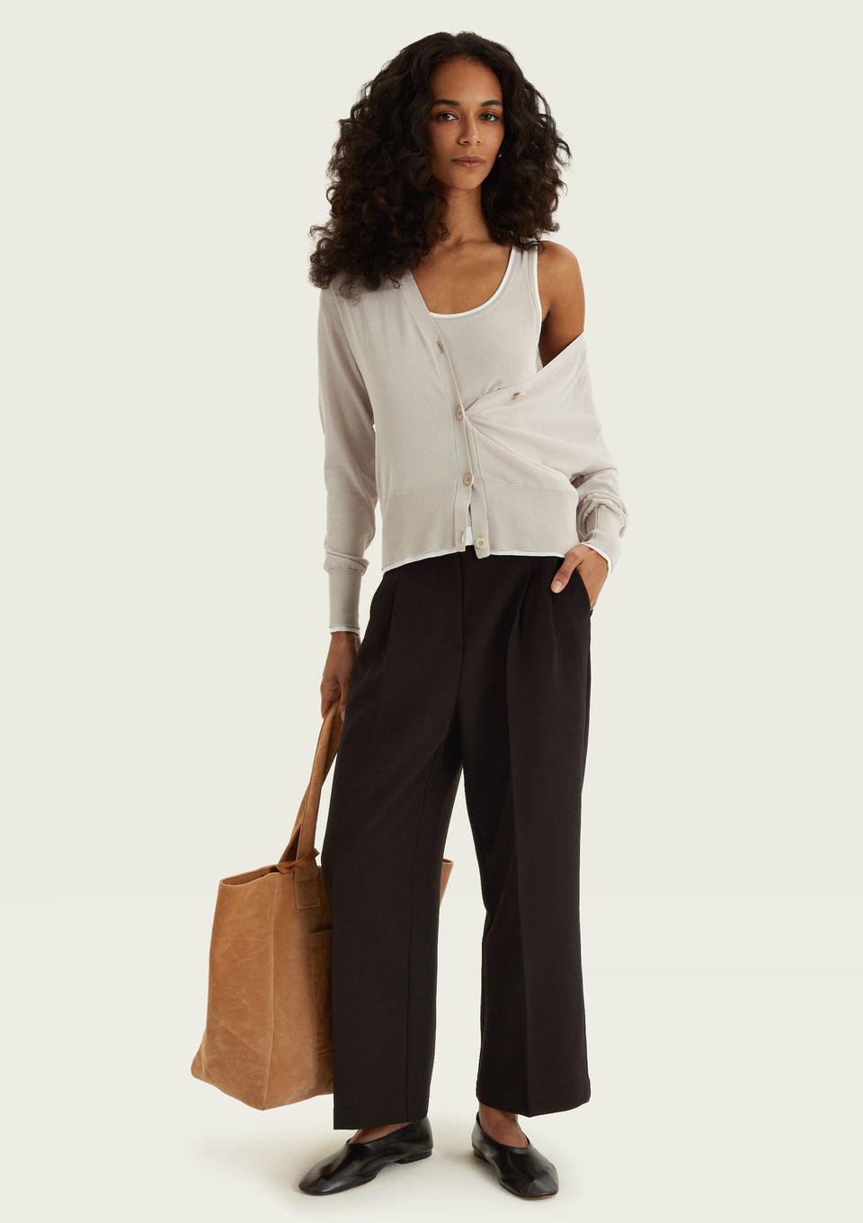 Cardigan Feminino em Tricô - Bege