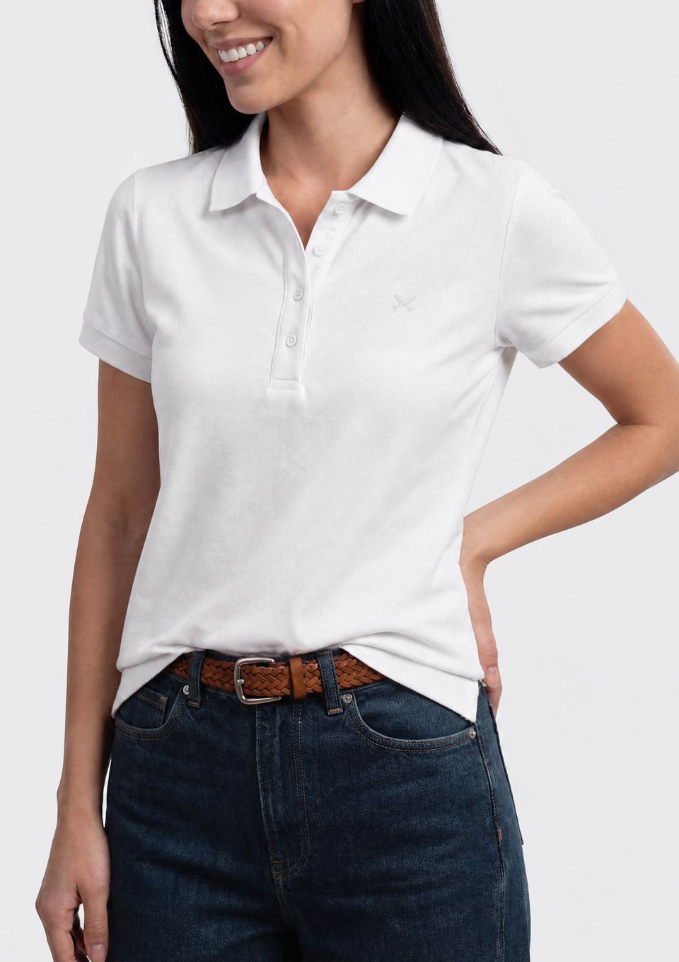 Polo Feminina Bordada em Malha Piquet - Off White