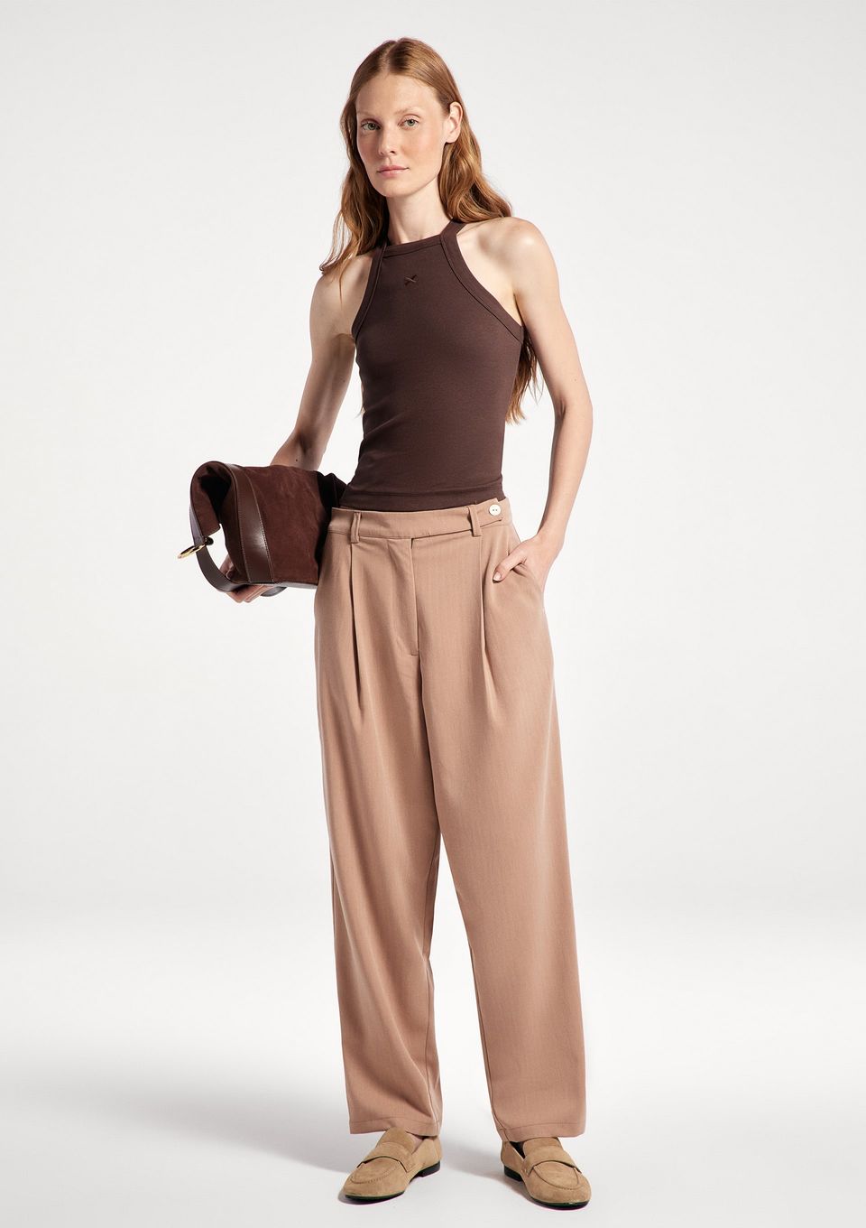 Calça Feminina Carrot Texturizada - Bege