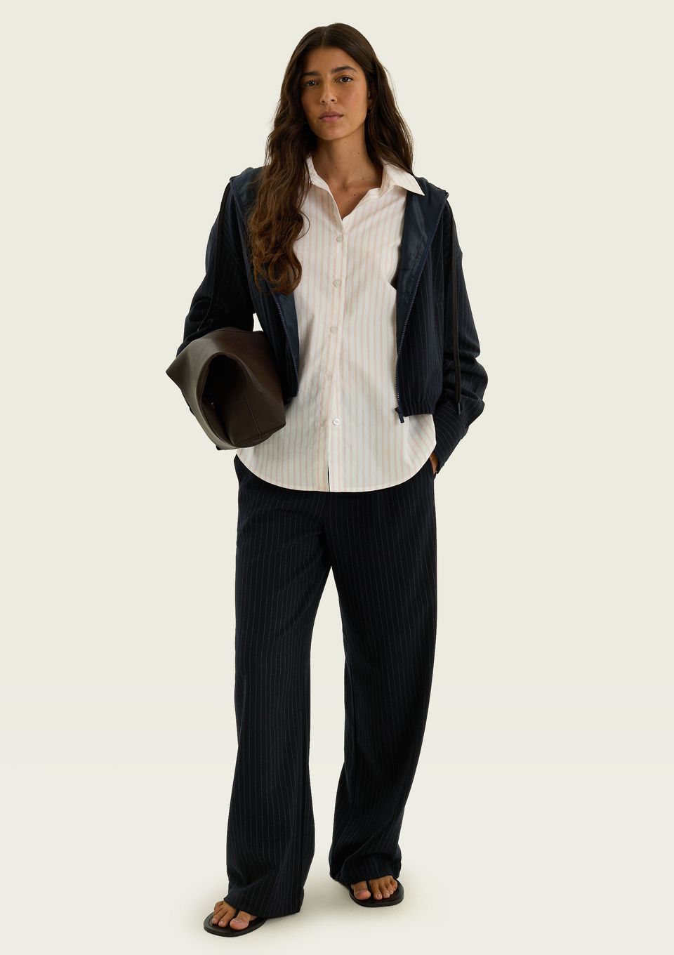 Calça Feminina Slouchy Listrada com Amarração - Azul