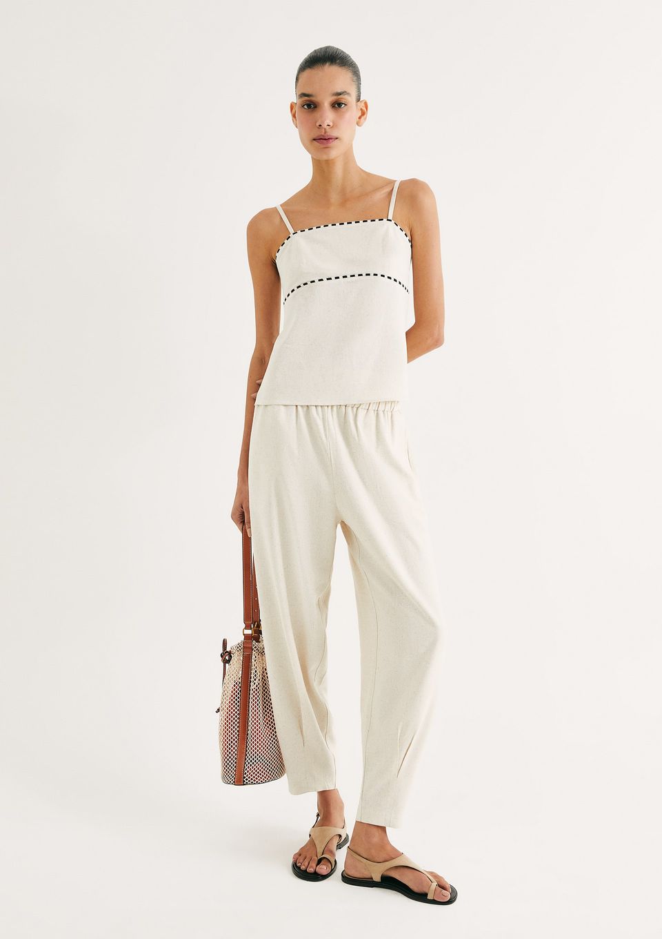 Calça Feminina Slouchy Cintura Alta com Linho - Bege