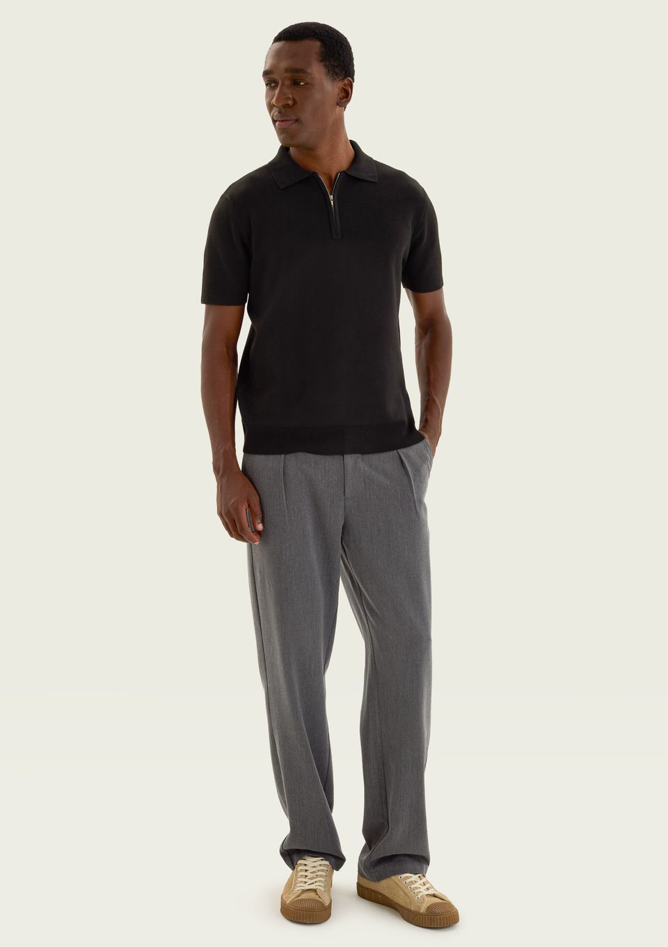 Polo Masculina Manga Curta em Tricô - Preto