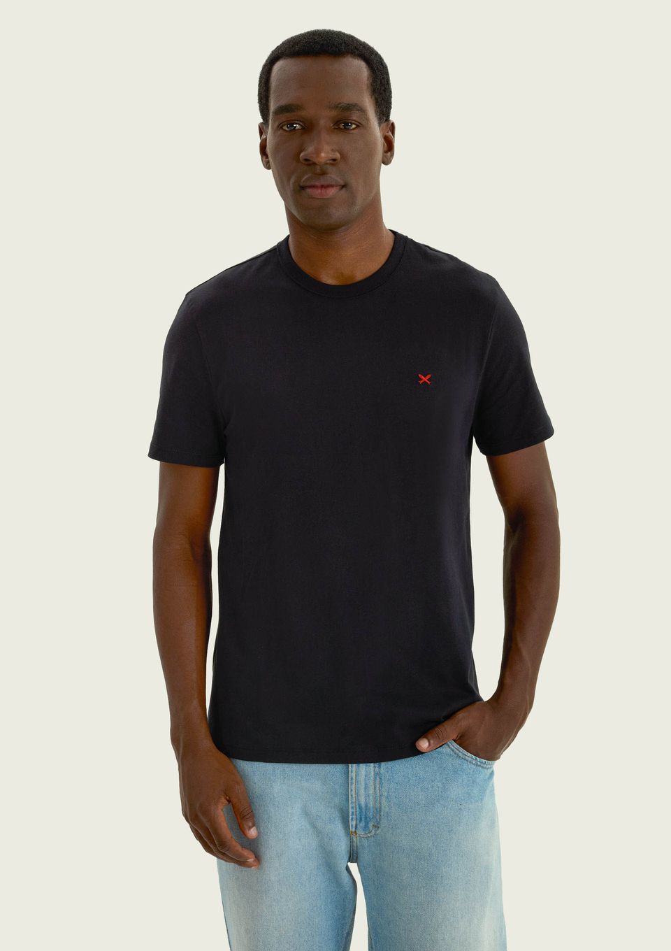 Camiseta Básica Masculina World com Bordado - Preto