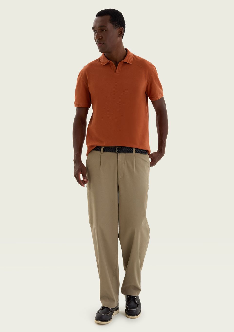 Calça Masculina Reta em Sarja - Marrom