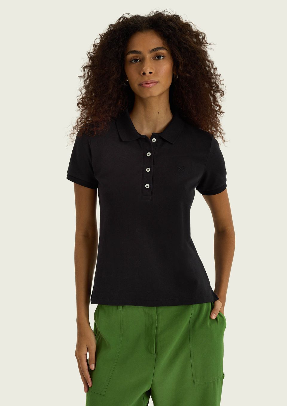 Polo Feminina Bordada em Malha Piquet - Preto