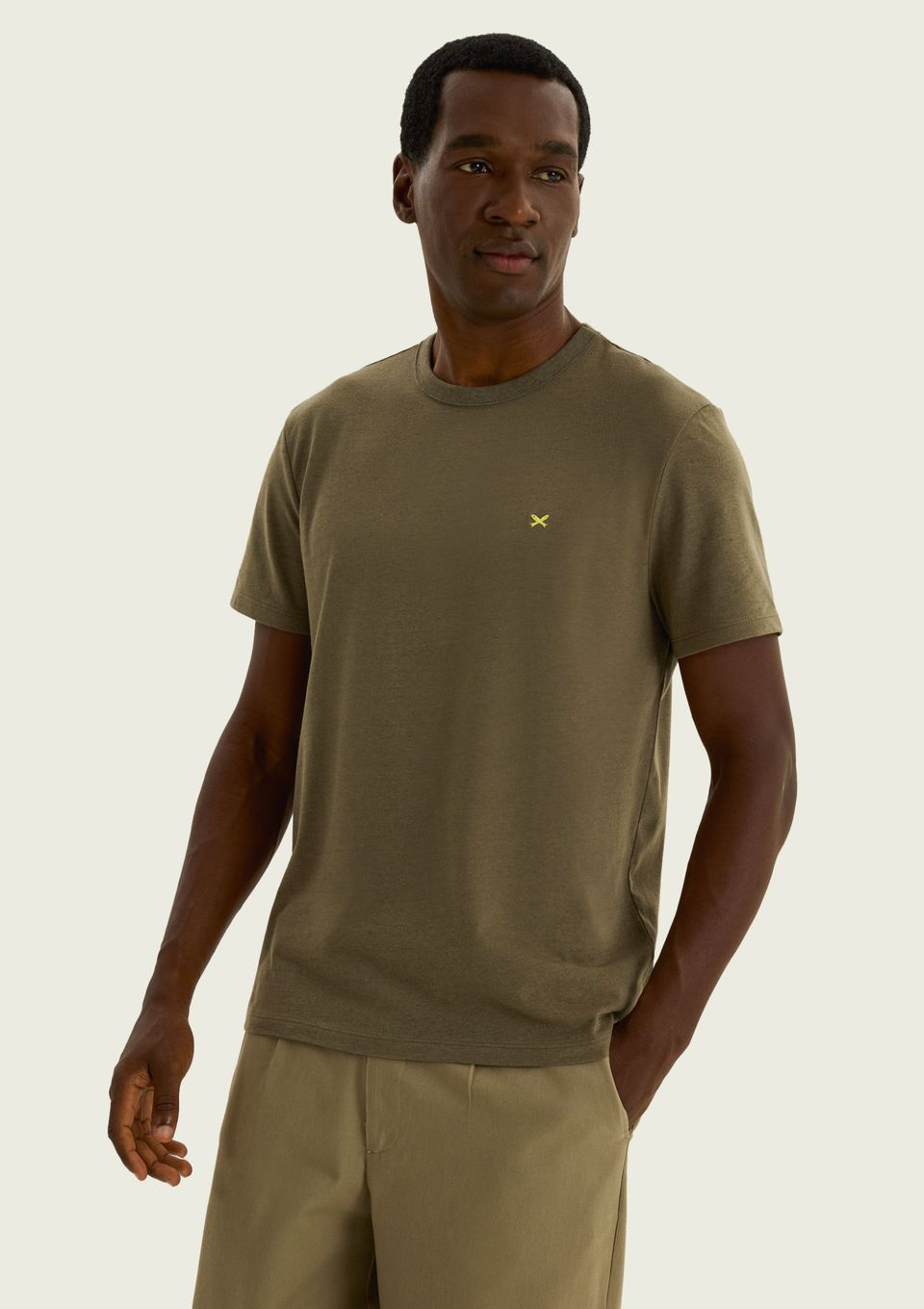 Camiseta Básica Masculina World com Bordado - Verde