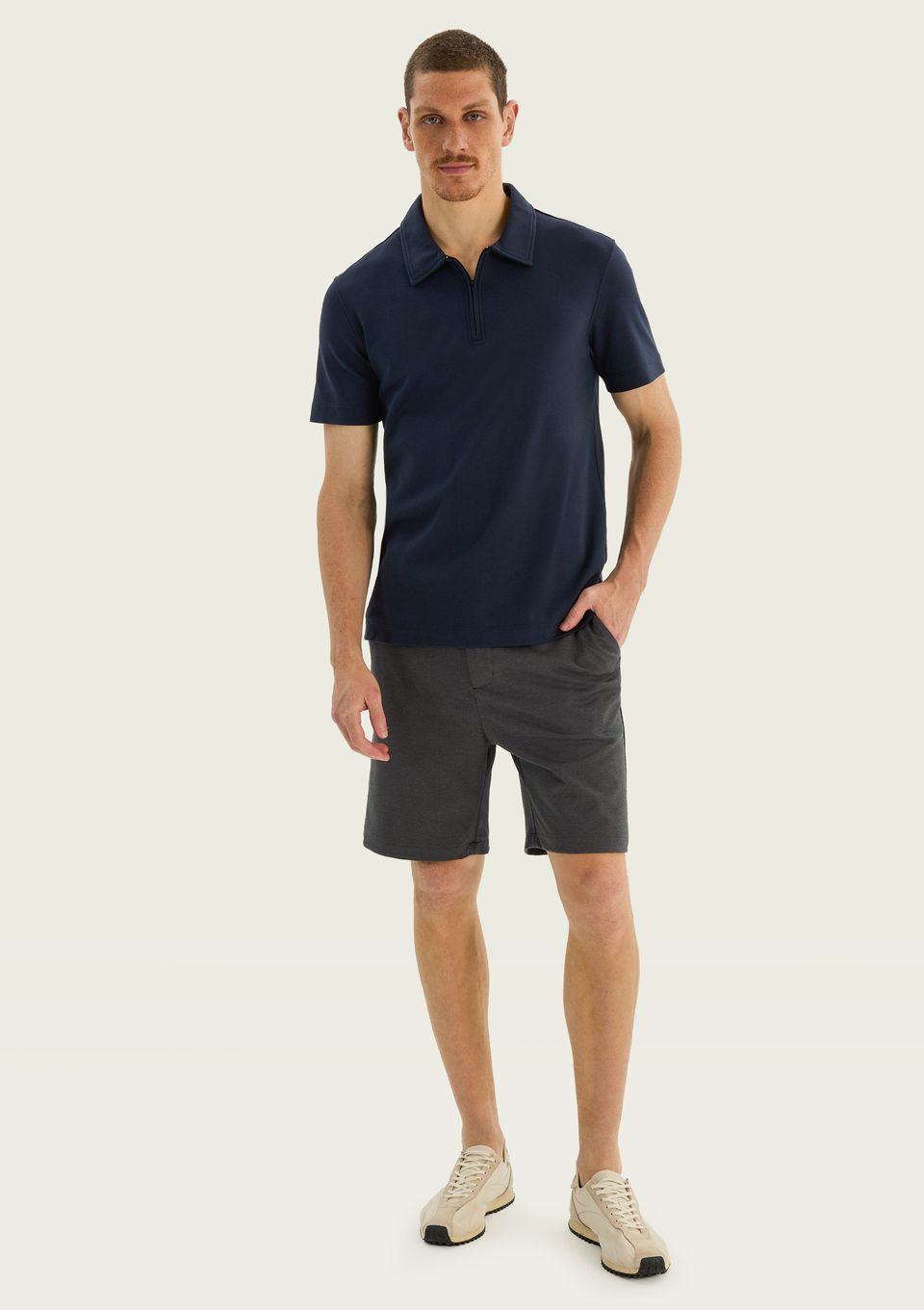 Bermuda Masculina em Malha Tech - Cinza