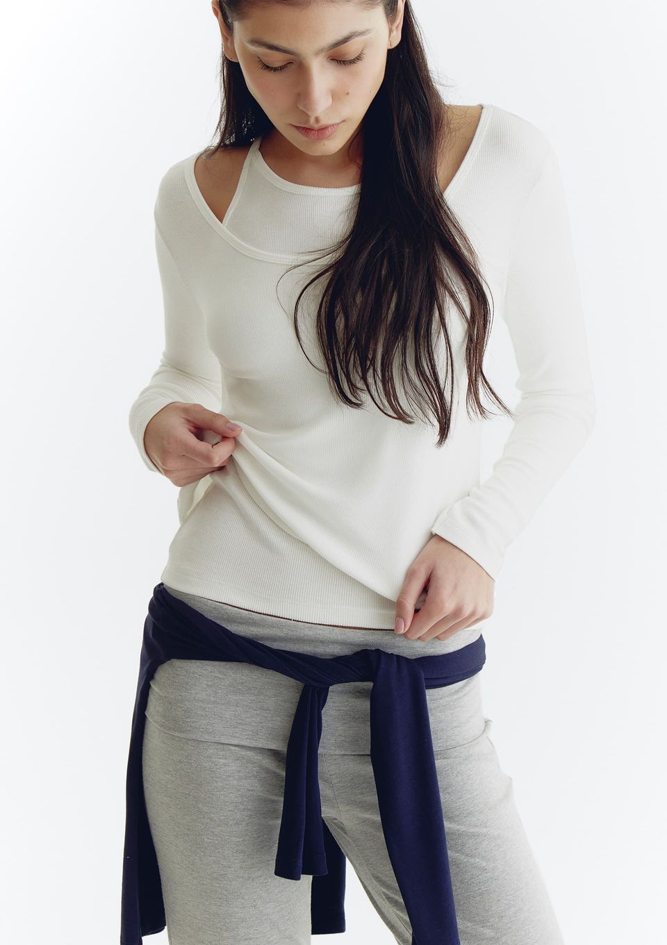 Blusa Feminina com Sobreposição Manga Longa - Off White