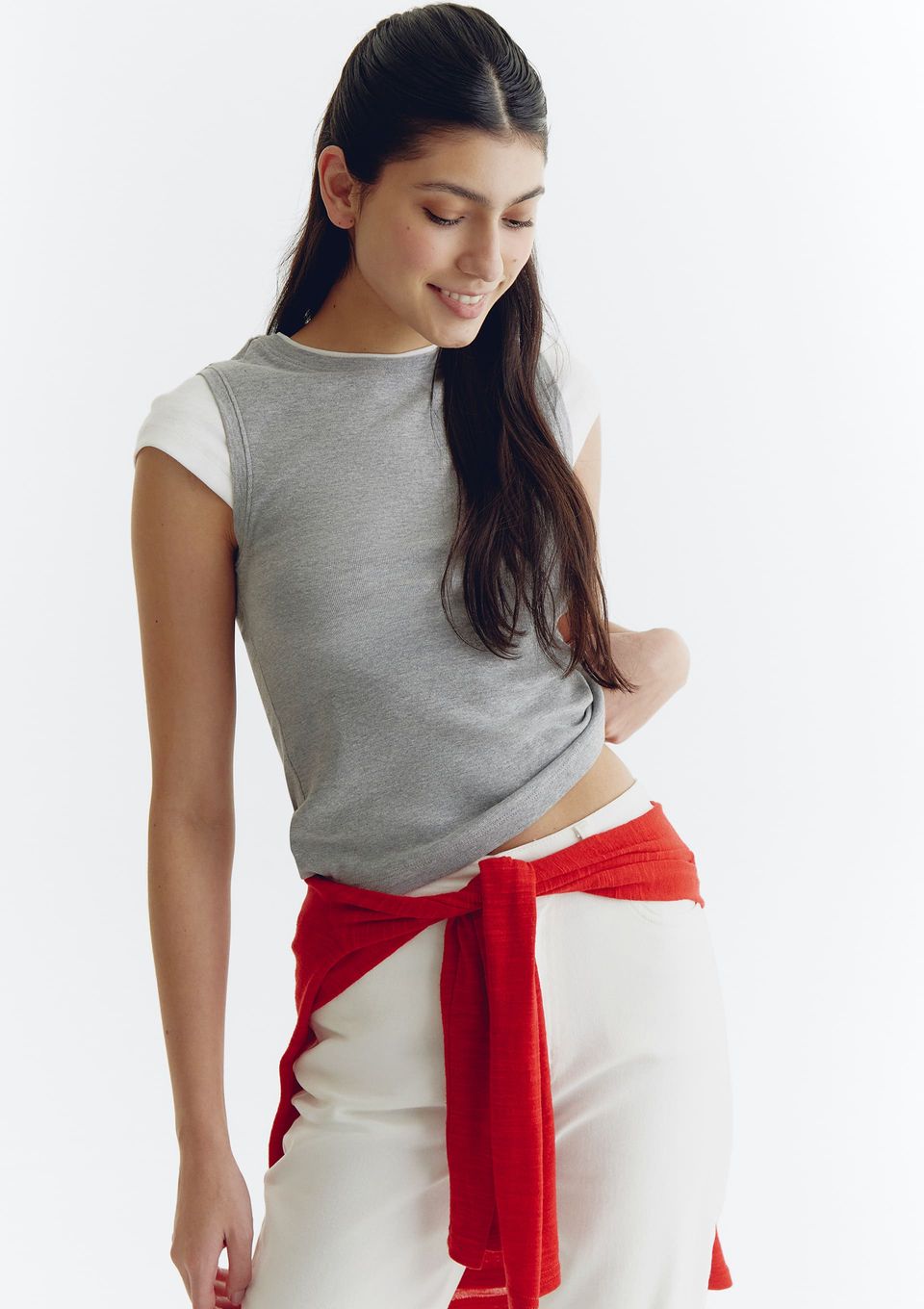 Blusa Feminina com Sobreposição em Malha Ultrasoft - Cinza