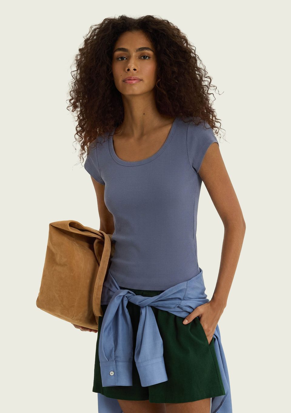 Camiseta Feminina Slim Decote U em Ribana - Azul