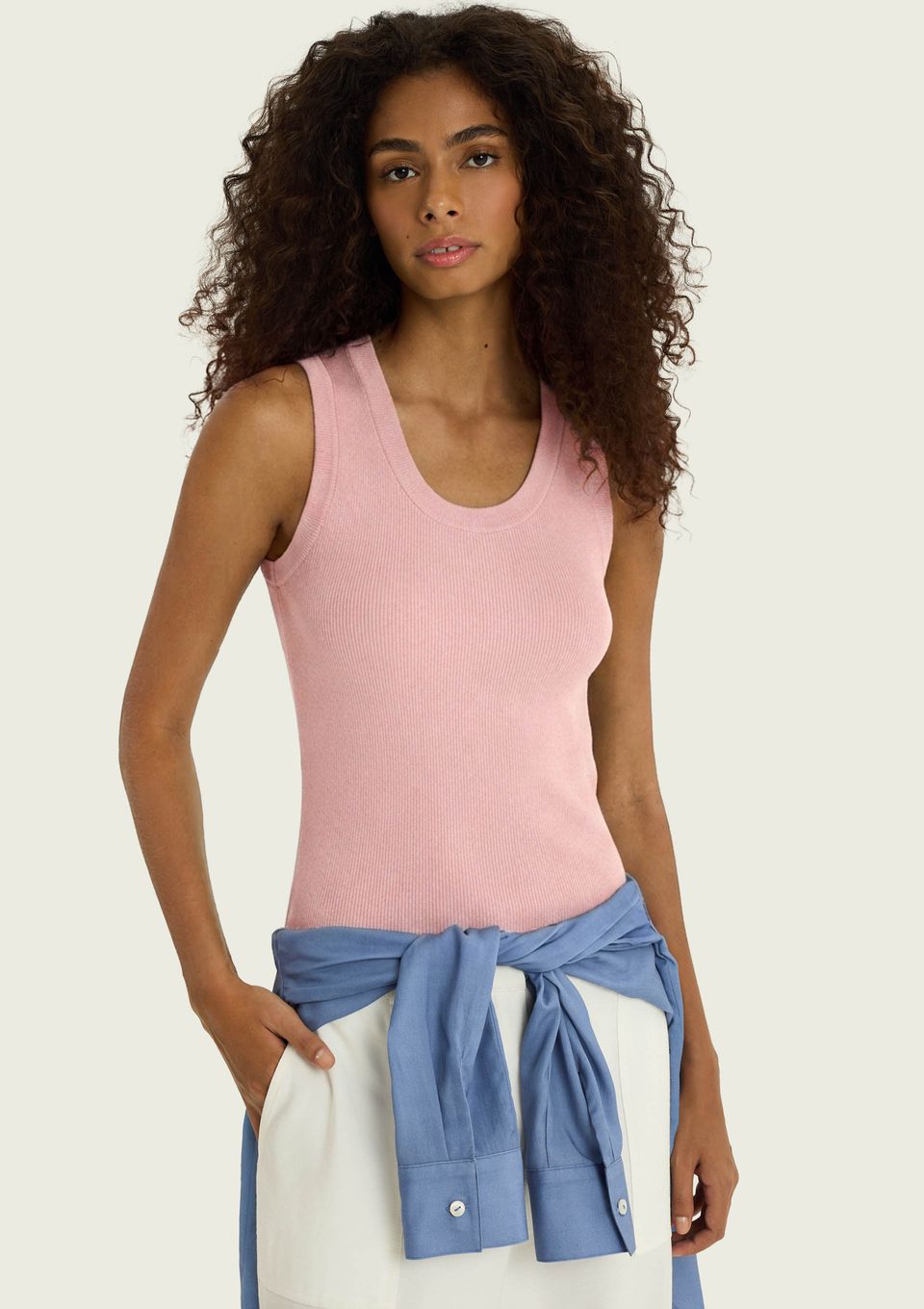 Regata Feminina Slim Decote U em Tricô de Viscose - Rosa