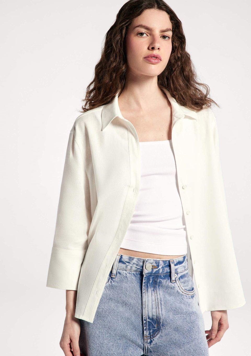 Camisa Feminina Manga 7/8 com Linho - Off White