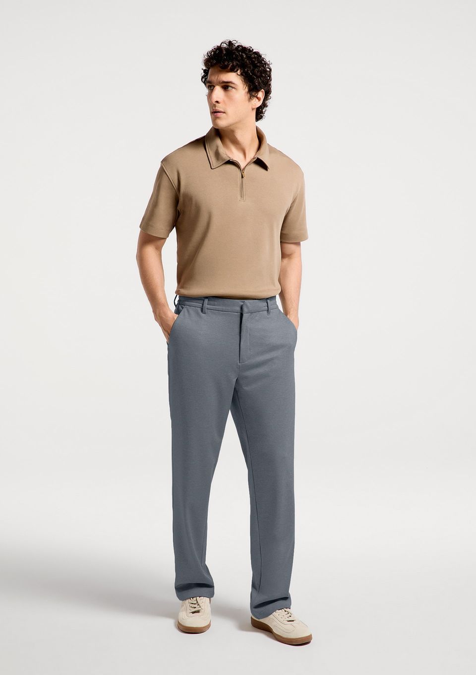 Calça Masculina Reta em Malha Tech - Cinza