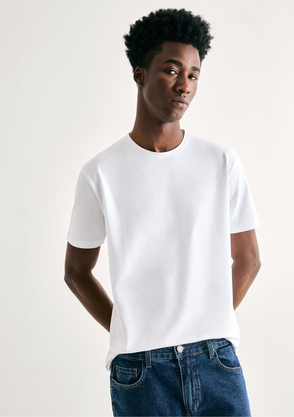 Camiseta Básica Masculina Manga Curta Slim - Branco