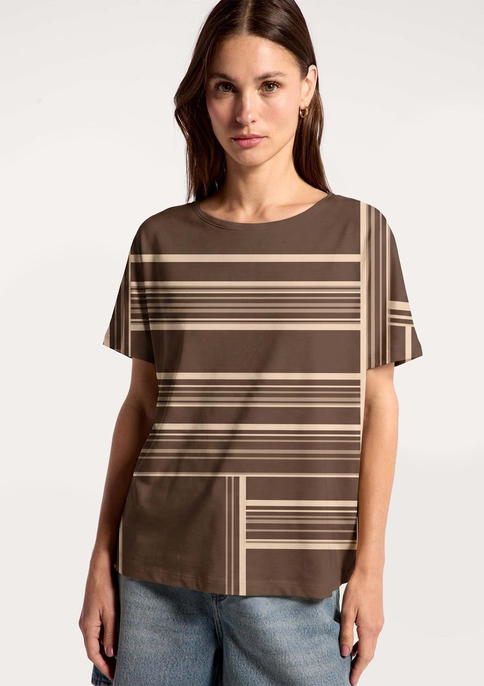 Blusa Feminina Manga Curta Estampada - Marrom