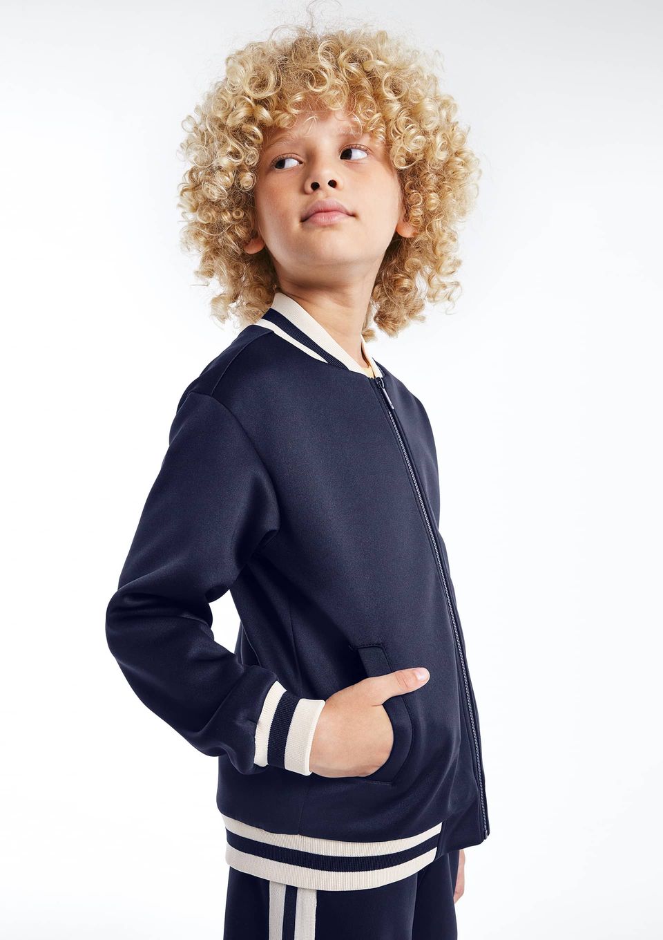Jaqueta Infantil Bomber com Detalhes em Retilínea - Azul