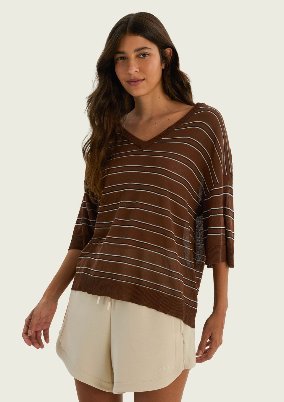 Blusa Feminina Manga Curta Listrada em Tricô - Marrom