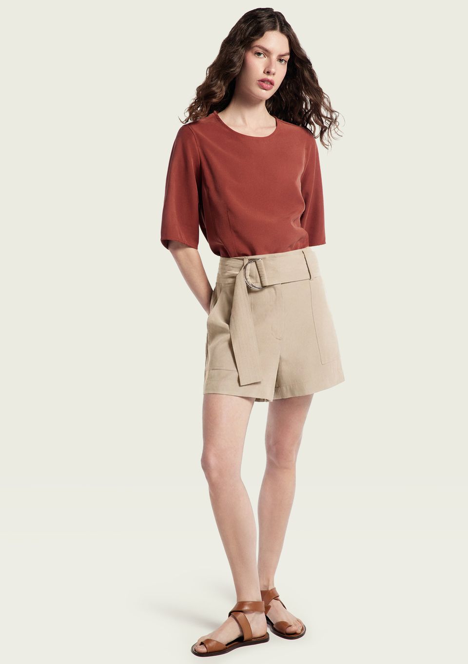 Shorts Feminino com Cinto Peach Touch - Off White